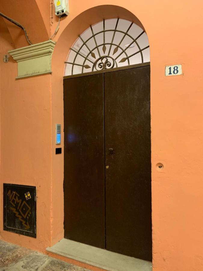 L'8Boutique Via Piella Apartamento Bolonia Exterior foto